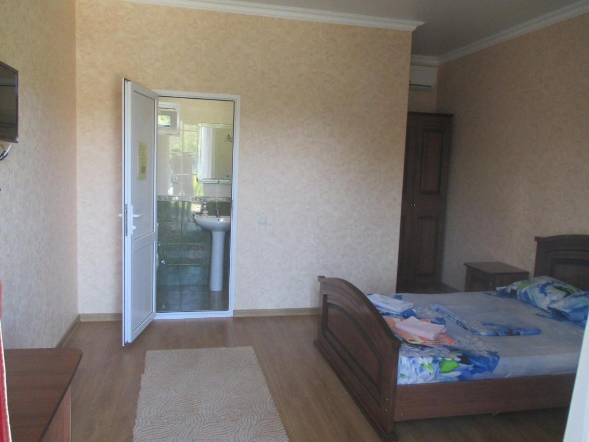 Guest House У Дедушки Самвела #N/A エクステリア 写真